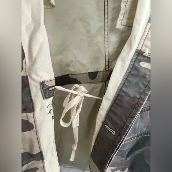 Frame Camouflage Military Jacket - Picture 5 of 8
